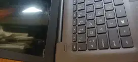 Laptop merk HP warna Hitam