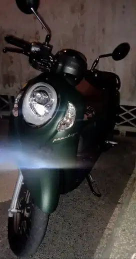 Scoopy prestige keyless warna favorite