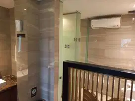 Di Jual Gedung Usaha Aktif Sayap Sukajadi Bandung.
