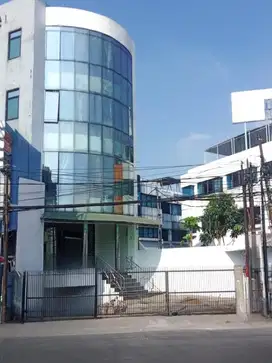 Ruko 5lt luas 180m lokasi strategis hadap jalan raya gunung sahari