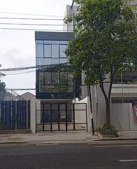 Disewakan Bangunan Komersial Jalan Wijaya Kusuma, Surabaya*