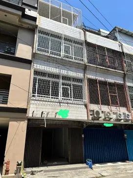 Disewakan  Ruko Komplek 36 Jembatan Tiga Sudah renovasi bebas banji