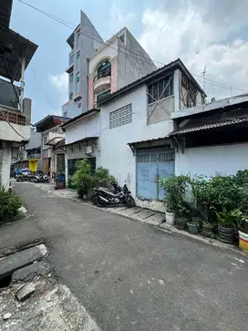 Ruko 2 lantai Pasar Pagi dekat Asemka cocok untuk toko gudang Tambora