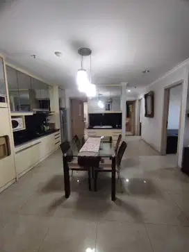Permata Senayan Apartment di Seberang Gedung Legislatif Senayan