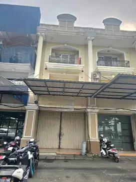 Dijual cepat Ruko 3 lantai Sentra Niaga Harapan Indah Bekasi
