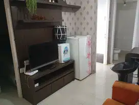 DISEWAKAN UNIT APARTMENT BASSURA CITY 2 KAMAR FURNIS LANTAI RENDAH