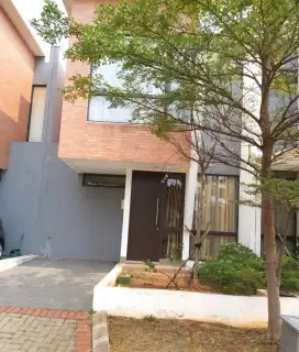 Rumah di lokasi premium kebayoran bintaro sektor 7, hanya 2 M