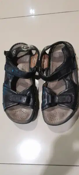 Clarks leather sandals original uk. 45