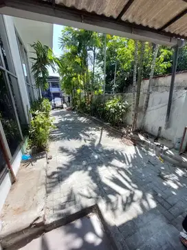 murah jual cepat,Dijual Komersial area,rumah kantor (ruko) diponegoro