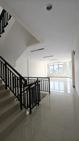 RUKO RUBY COMMERCIAL SUMMARECON BANDUNG Kondisi Baru