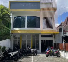 Di sewakan bangunan ruko/gedung di tengah kota jjogja
