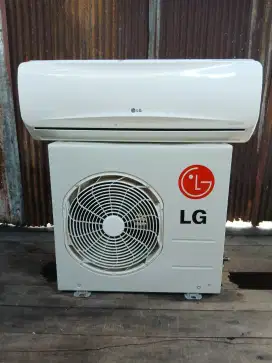 DIJUAL AC BEKAS 1/2 PK GRATIS PASANG