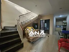 ANA RUMAH BAGUS SEMIFURNISHED UK 4.8X16M DI JELAMBAR