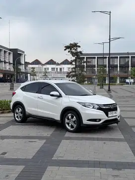[km 67rb] Honda HR-V E CVT NIK 2015 Putih HRV E SE 2016