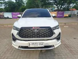 Innova Zenix V Bensin, th 2023 km 26rban attn pribadi