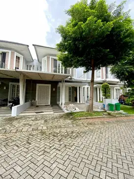 Rumah Klasik Tengah Kota Malang Bonus Forniture