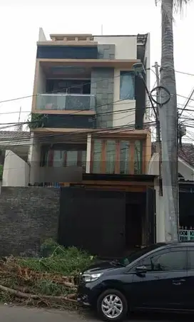 Di Jual Cepat Rumah Citra 3 Boulevard Jakarta Barat Jarang Ada