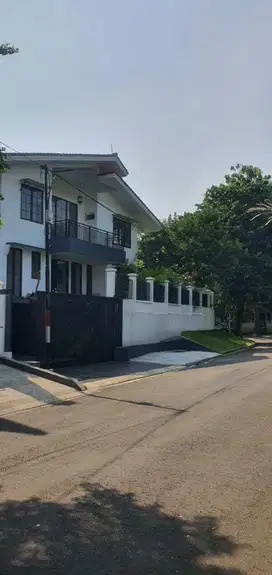 For Sale Rumah Siap Huni Di Pondok Indah (Hoek)