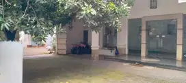JUAL RUMAH MENTENG AREA KOMERSIAL DI HOS COKROAMINOTO, JAKARTA PUSAT