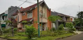 Dijual Rumah Cluster Taman Meadow Green Lippo Cikarang
