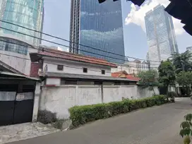 Dijual rumah strategis di area komersial Jl Karet Pasar Baru - Jakarta