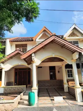 Dijual Rumah Bagus Cluster Maedowgreen Lippo Cikarang