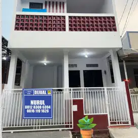 Jual Cepat Rumah 2.5Lantai Di Cendana Residence Pamulang Tangsel