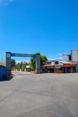 Jual Rumah Dekat Pelabuhan dan Pasar Butung. Jl. Moh. Hatta. SHM