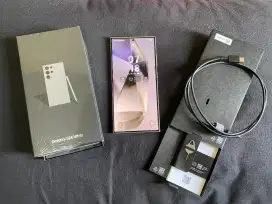 Dijual Samsung Galaxy S24 Ultra 256GB Titanium Grey | Garansi | Nego