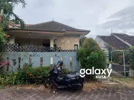 RUMAH 1 LANTAI DI RAYA GOA GONG JIMBARAN BADUNG, BALI
