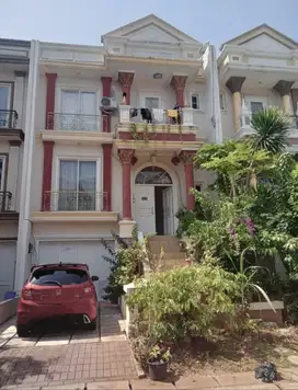 Dijual Rumah PIK Hitung Tanah Uk8x20m² , 3.5lt at Jakarta Utara