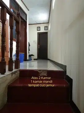 Rumah Hoek Hunian Nyaman Strategis di Antapani