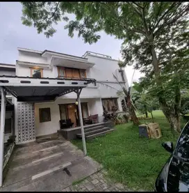 Dijual Rumah Cantik Mewah Baru Renovasi Siap Huni di Bsd Free AC