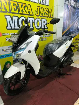 Lexi 125 2019 AJM
