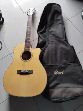 gitar akustik elektrik ori cort mantap siap pakai nett