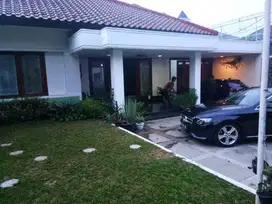 DIJUAL CEPAT RUMAH MEWAH LOKASI PREMIUM DI MENTENG JAKARTA PUSAT
