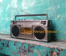 FM AM SW radio tape kaset pita antik jadul kuno tua klasik boombox JVC
