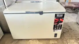Freezer box 400L