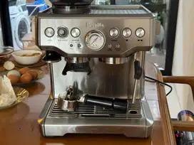 Breville BES875 Espresso Coffee machine Barisata express Kopi