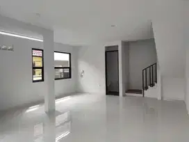 Rumah baru minimalis harga murah di Komplek Leuwipanjang, Bandung