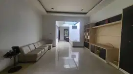 Rumah Cantik dan Mewah di Batununggal Bandung Area Strategis