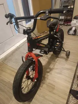 Sepeda Anak merk Clarion Red Black