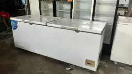 Freezer box 1200L