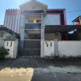 RIMAH KOS 2 LANTAI DI DH TATA 1
