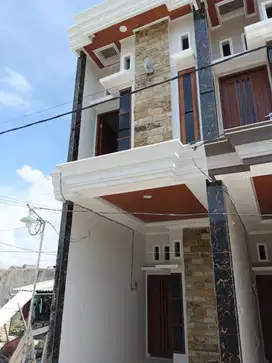Rumah Baru 2 Lantai Tambak Deres Kenjeran Surabaya SHM