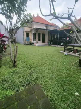 Jual Rumah 1lt Luas Tanah 250m² di Antasura Denpasar Strategis area