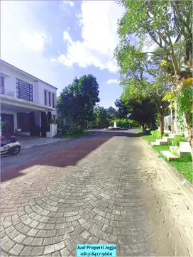 Jual Cepat Segera, Rumah Mewah Strategis Bale Merapi Kaliurang JOGJA