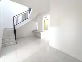 MURAH Rumah 1,5 lantai harga 590jt di pinus regency sokearno hatta