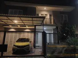JUAL RUMAH VILA VALENSIA PAKUWON INDAH MINIMALIS 2 LANTAI BAGUS SHM