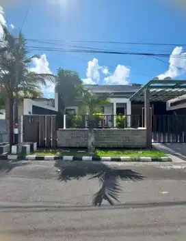 Di Jual Rumah Siap Huni Darmo Permai Timur